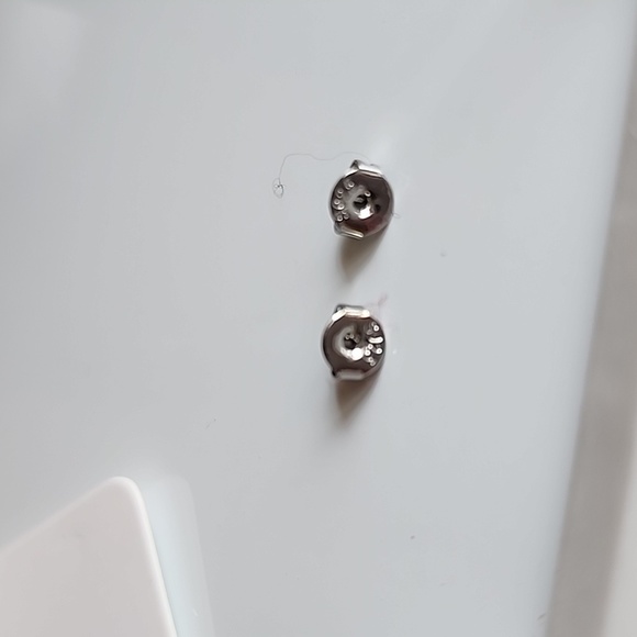 SUNFLOWER 925 Stud Earrings with  Simulated Diamond - Picture 4 of 10